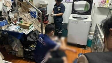 Drunk Thai woman attempts hara-kiri after dispute with husband