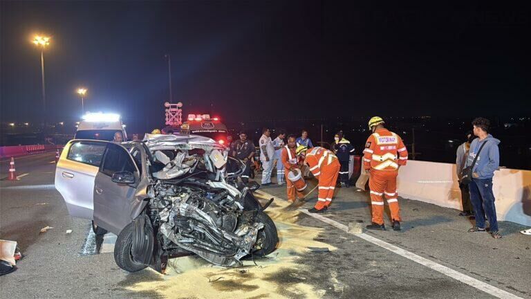 Korean driver dies in Nong Prue truck collision