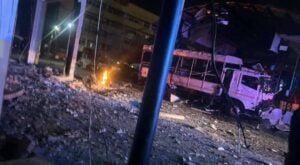 Nighttime explosion in Pattani claims three lives, investigation underway (video)