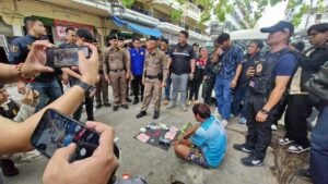 Pattaya police arrest suspects in chaotic drug raid at Jomtien Beach