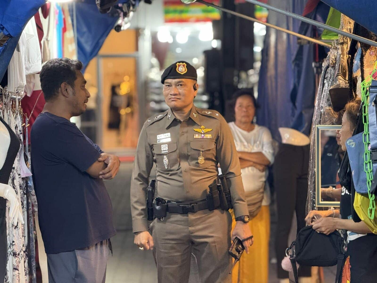 Pattaya police visit South Pattaya market following thefts | News by Thaiger