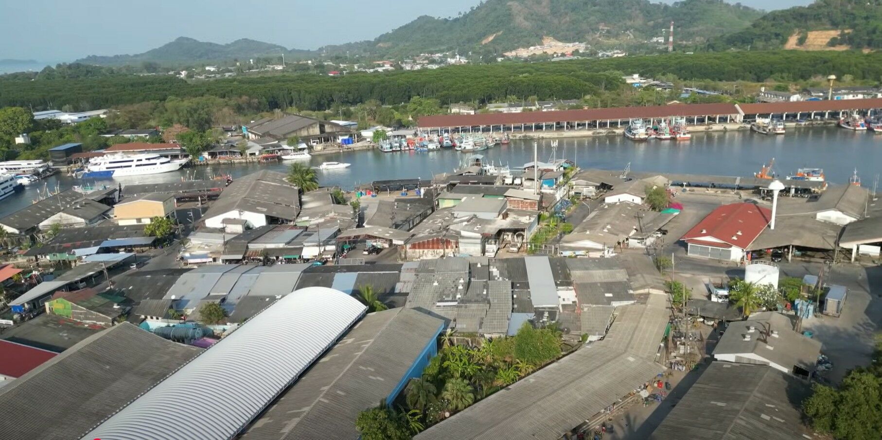 School rejects 'slum' label for Phuket Myanmar community (video) | News by Thaiger