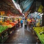 Khlong Toei street vendors must vacate by March 16 | Thaiger