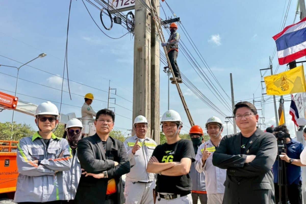 AIS wired to untangle Thailand’s messy power poles