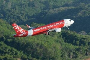 AirAsia and TAT launch budget flights to 16 Thai cities