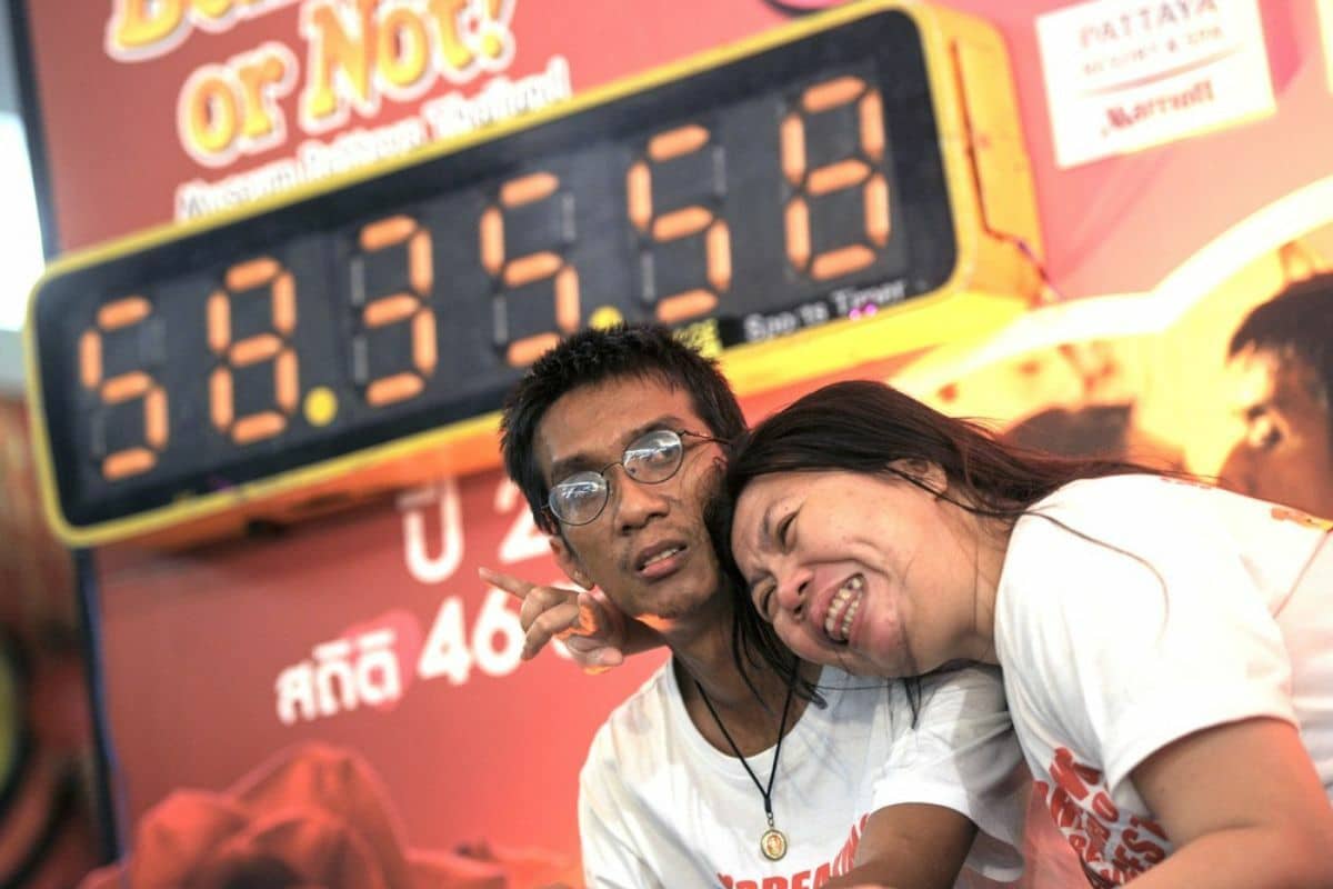 World’s longest kiss Thai couple split after record-breaking romance