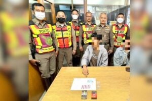 Bangkok man caught with meth pills during traffic stop