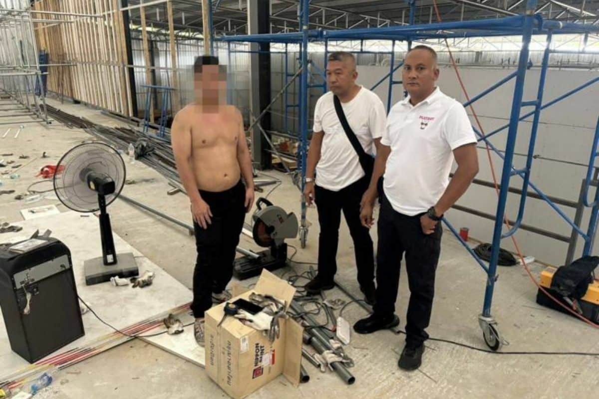 Illegal Chinese workers busted in Phuket construction raid