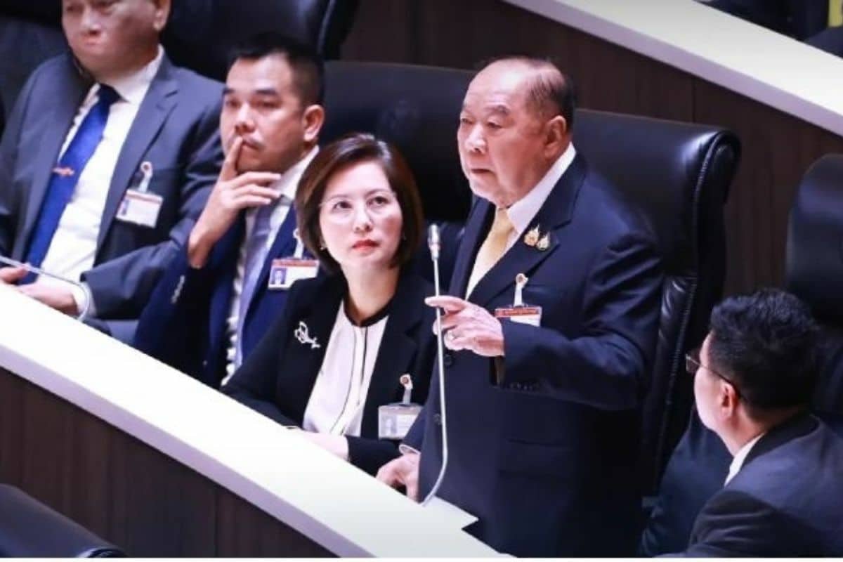 Prawit blasts Paetongtarn over economy, security, and casino plan