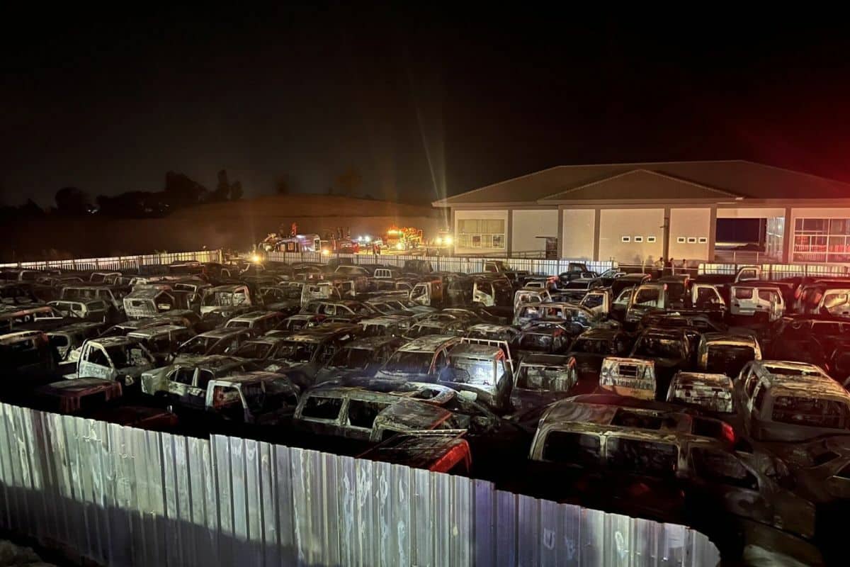 Fire at Mae Sot customs warehouse destroys over 50 vehicles