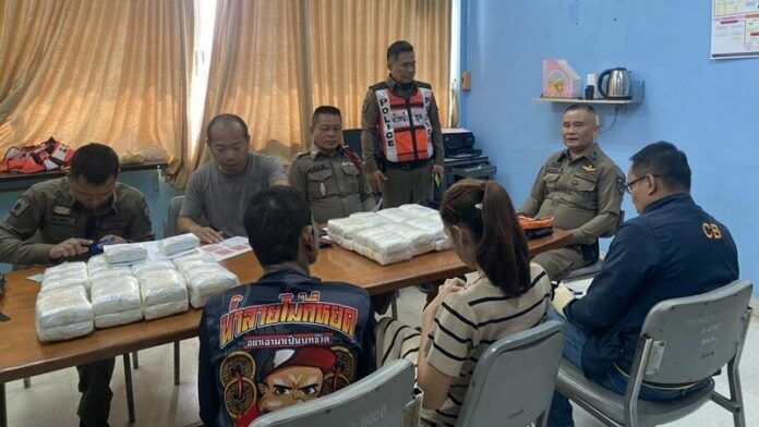 Police intercept 195,000 meth pills in Phichit drug bust