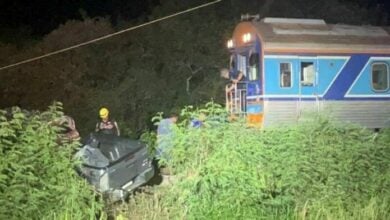 Pickup hit by train in Surat Thani, two dead, three injured