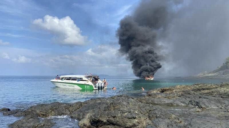 Holiday horror: Speedboat explosion off Phuket injures tourists | News by Thaiger