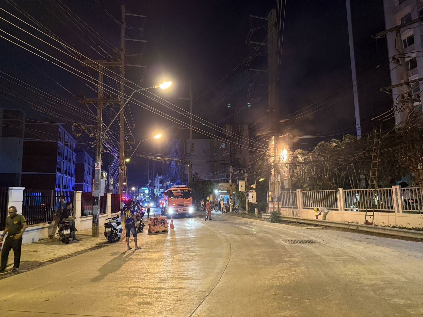 Pattaya technician blasted off pole in fiery high-voltage horror | News by Thaiger