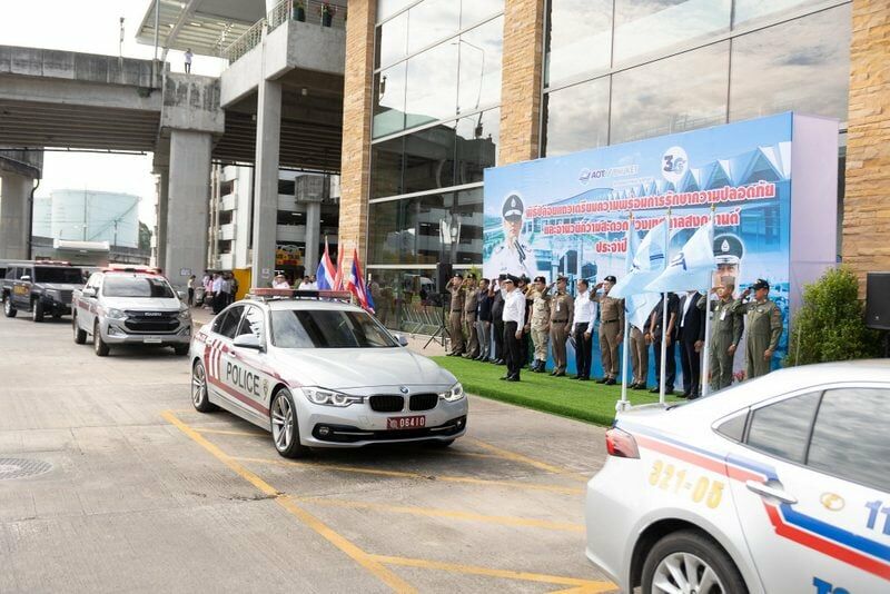 Phuket Airport security questioned after sign hacked | News by Thaiger