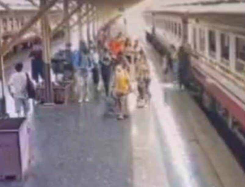 Wife seeks justice for husband’s Bangkok train death | News by Thaiger