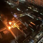 Night fire near Bangkok mall causes chaos and power cuts | Thaiger