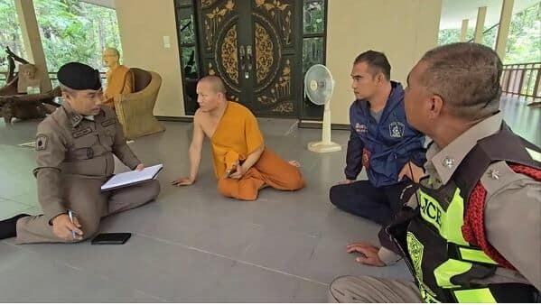 Thief poses as monk to steal 300k baht from Ubon temple | News by Thaiger