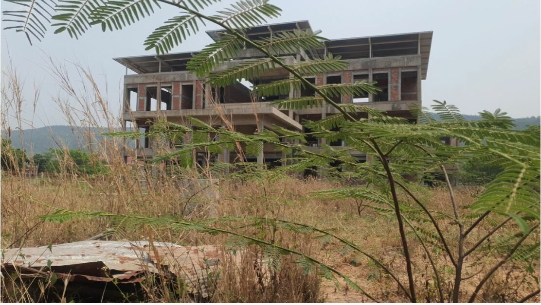 Phayao’s 70-million-baht SAO building abandoned | News by Thaiger