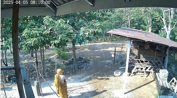Thief poses as monk to steal 300k baht from Ubon temple | News by Thaiger