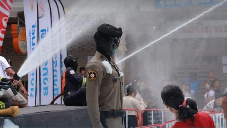 Thailand rolls out AI police cyborg in Nakhon Pathom | News by Thaiger