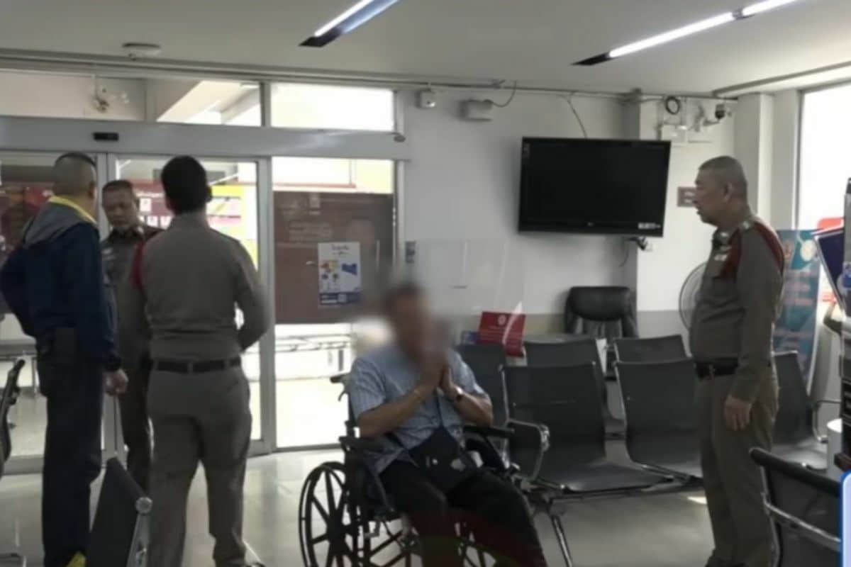 Thai man caught sexually abusing boy in mall bathroom | News by Thaiger