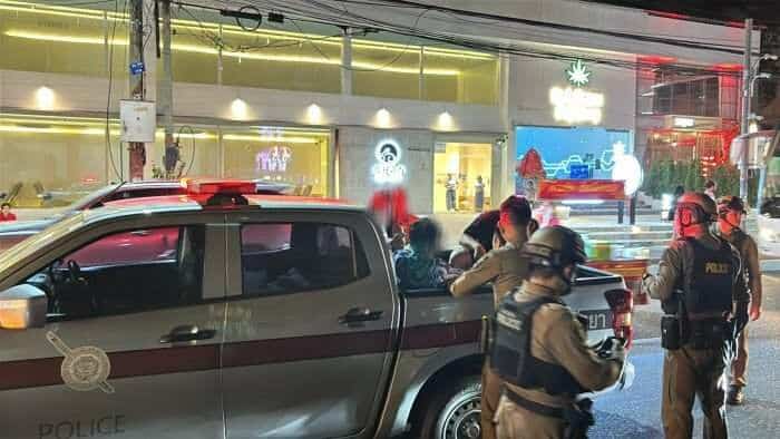 Pattaya brawl: Chinese tourists and taxi riders clash over urination | News by Thaiger