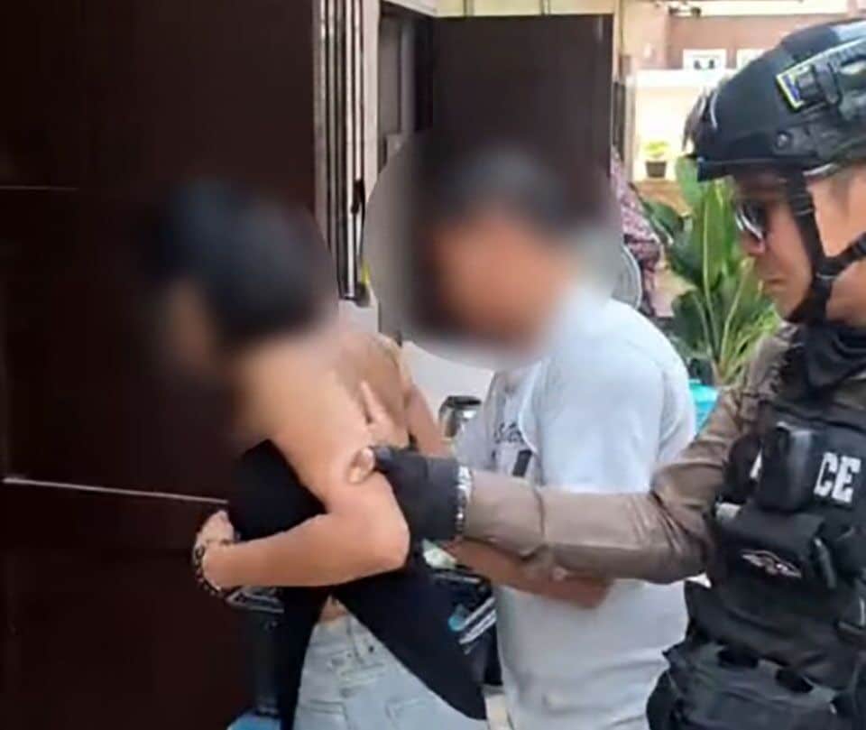 Woman found unconscious in Pattaya with gold and cash | News by Thaiger