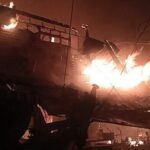 Massive fire devastates Phanom Sarakham market, destroying 12 homes | Thaiger