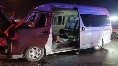 Sing Buri U-turn crash: Van hits trailer, six injured