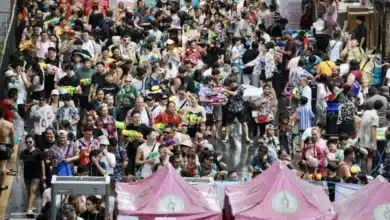 Bangkok Songkran draws 360,000, 10 killed in traffic accidents