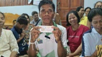 Buriram man wins 6 million baht lottery with nephew’s help