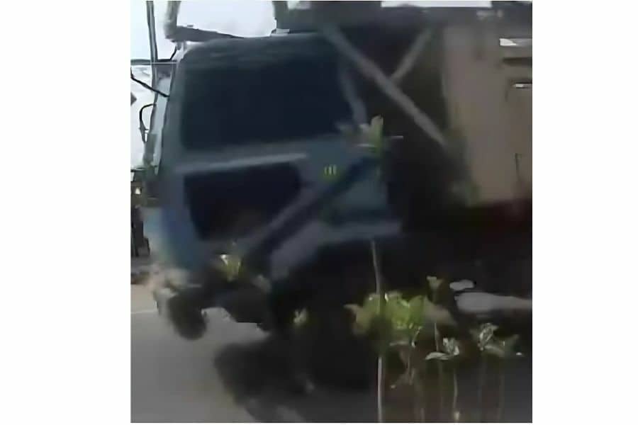 Suphan Buri teen killed in hit-and-run, driver flees | News by Thaiger