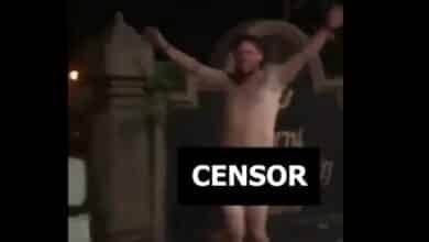 Drunk tourist walks naked through Phuket, sparks outrage