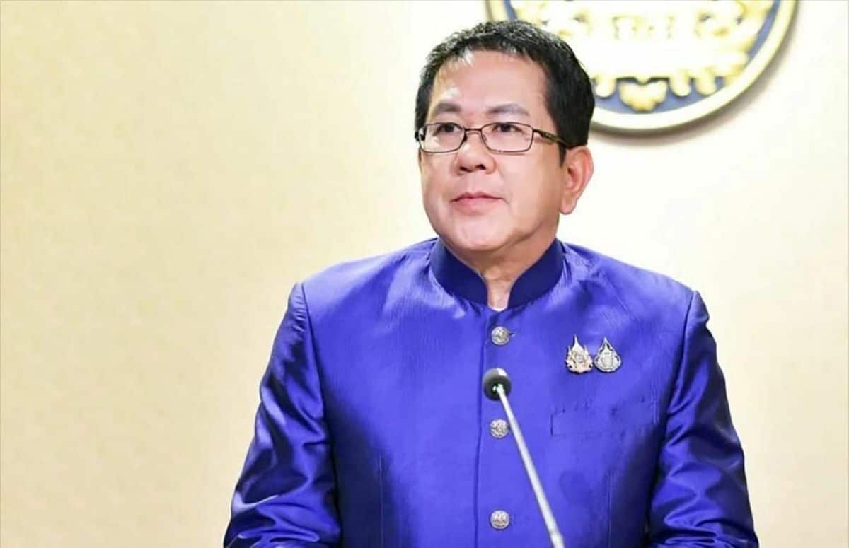 Thai PM's visit to Cambodia sparks criticism | News by Thaiger