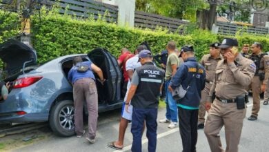Crash and sweep: Phuket cops hailed heroes after three-car pile-up