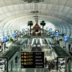Bangkok airport security guard strikes gold but gives it back