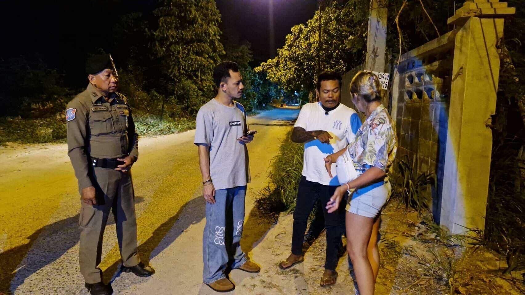 Fake motorbike taxi driver terrorises tourists in two-alley stick-up | News by Thaiger