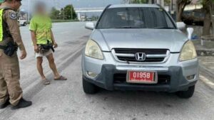 Man arrested in stolen car with fake plates bought for 40,000 baht