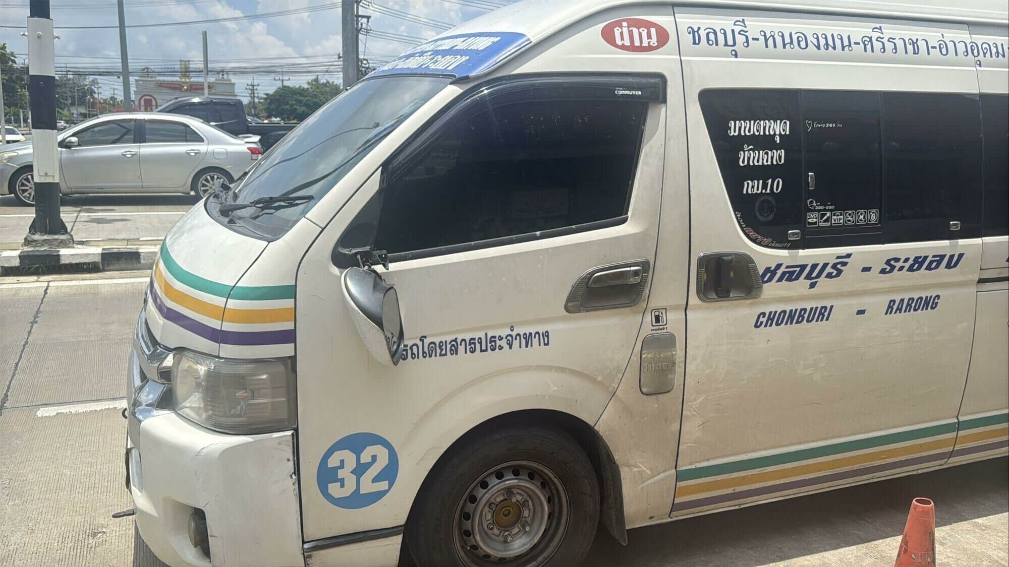 Van-dalism! Biker goes berserk in Pattaya road rage rampage | News by Thaiger