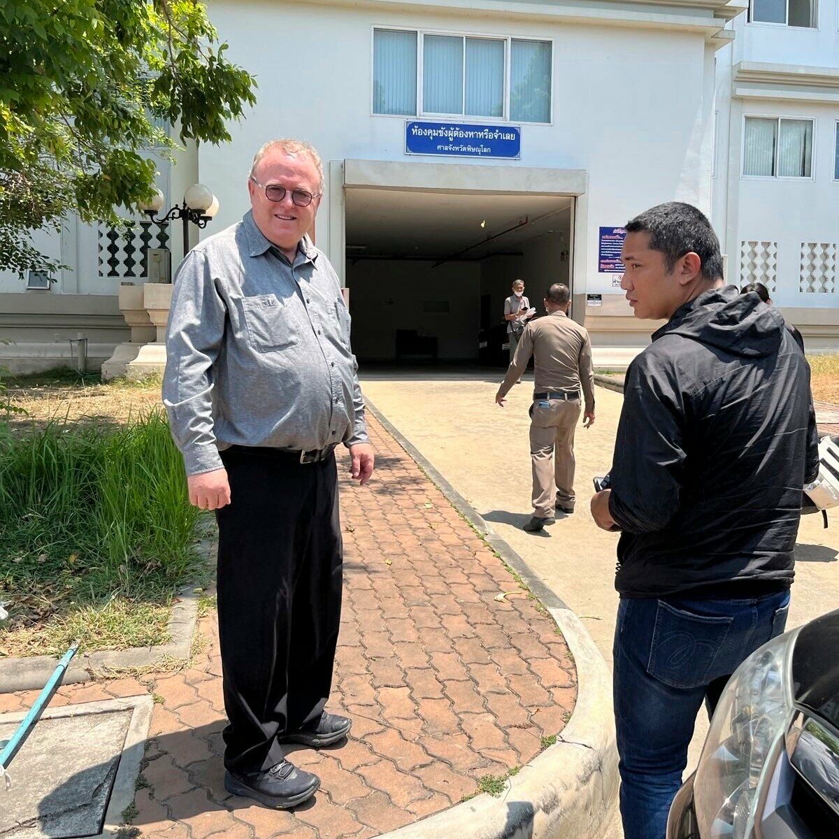 Trapped in Thailand: US professor caught in royal law limbo | News by Thaiger