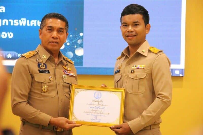 Phuket honours real-life heroes for lifesaving acts | News by Thaiger