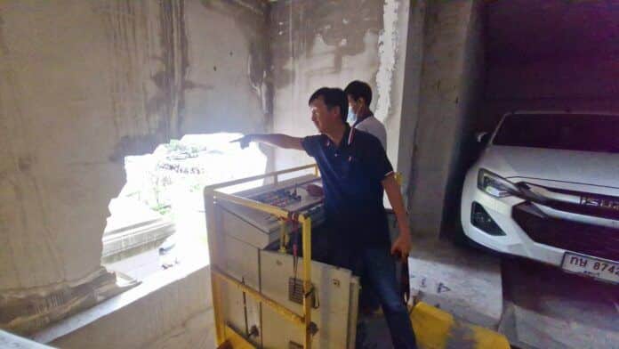 Robot smashes hole in Pattaya car park wall | News by Thaiger