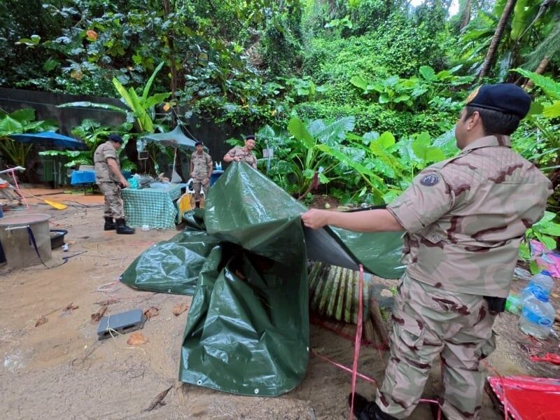 Illegal beach bars bulldozed in Phuket tourist crackdown | News by Thaiger