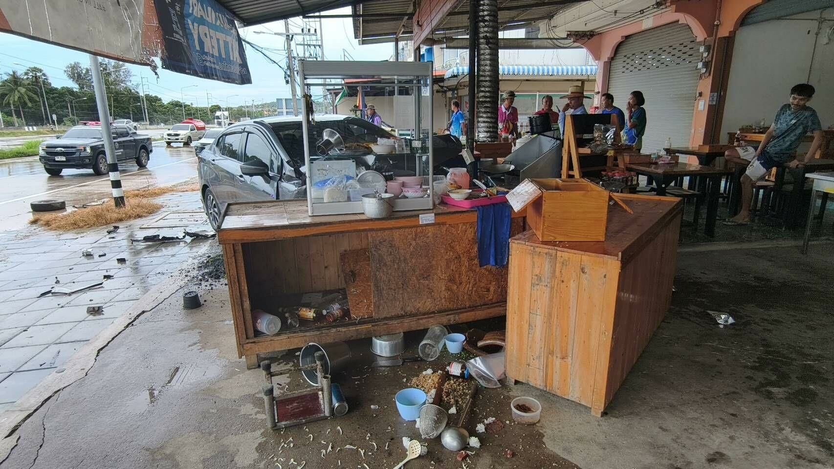 Rainy wreck: Wild crash smashes noodle shop in Chon Buri | News by Thaiger