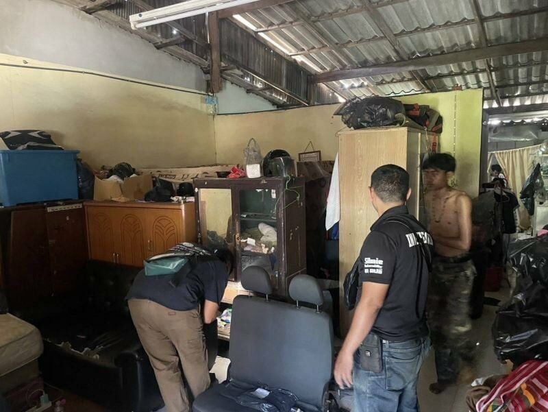 Phuket youths arrested for reckless beach gunfire (video) | News by Thaiger