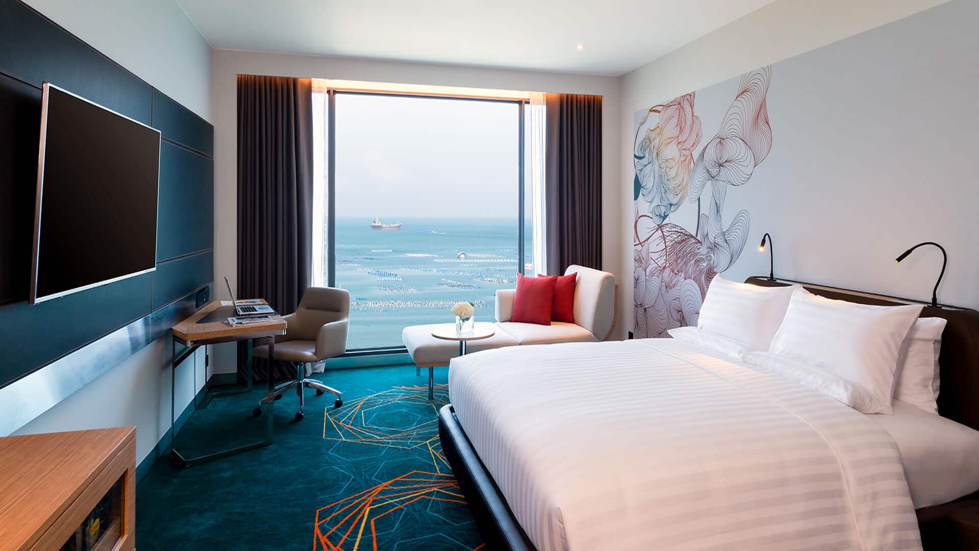 Novotel sriracha