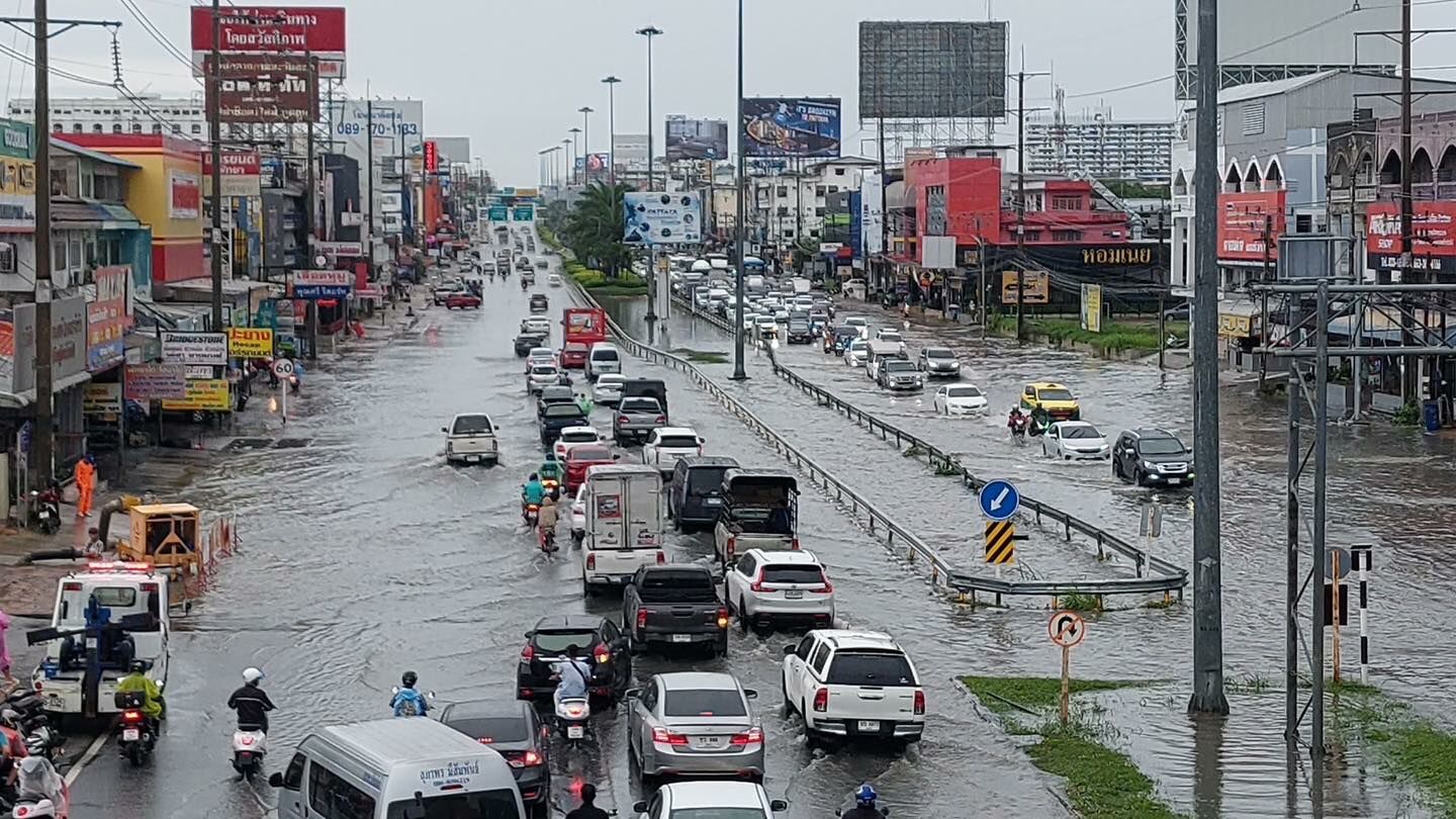 Seasonal downpour to drench Thailand, flooding expected | News by Thaiger