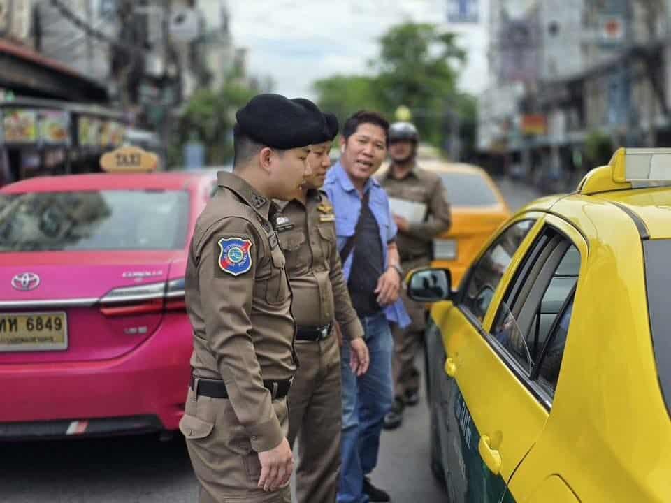 Bangkok taxi crackdown nets 76 drivers for cheating and refusals | News by Thaiger