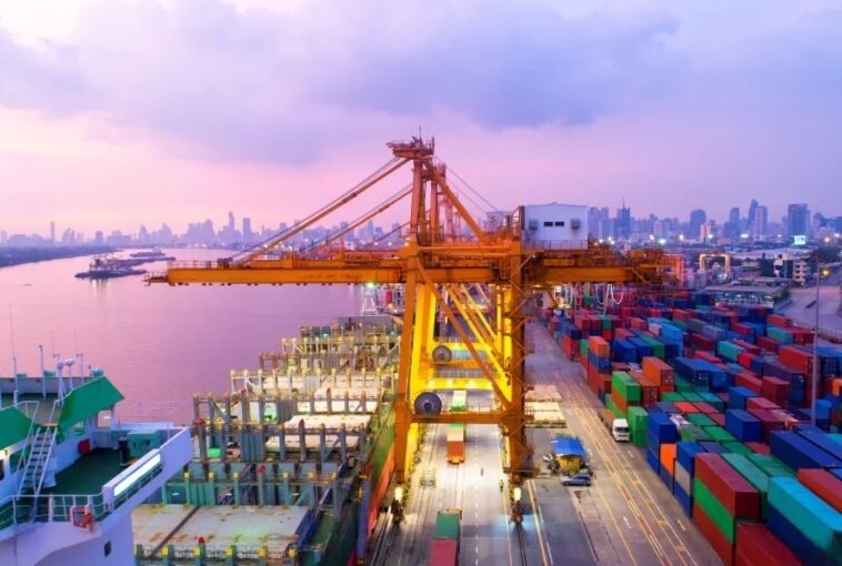 Thai state banks urged to bolster export businesses amid US tariffs | News by Thaiger
